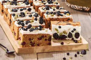 dawn-cake-autumn-campaign-24-01