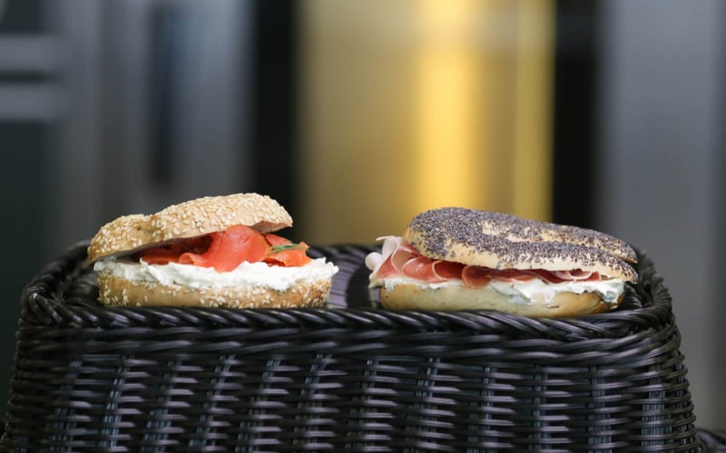 leipurin-recipe-hero-bagel-kaura