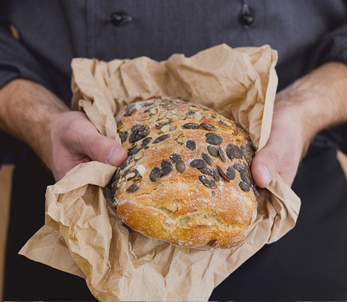 Leipurin_brand_photos_bakery2_bl.jpg